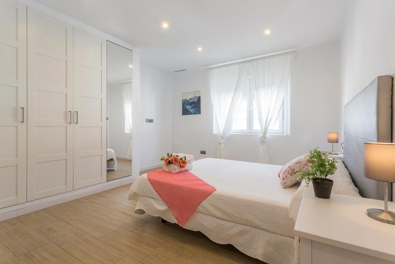 Luxe Vista Historico 5 Rooms 4 Banos เฮเรซ เด ลาฟรอนเตรา ภายนอก รูปภาพ